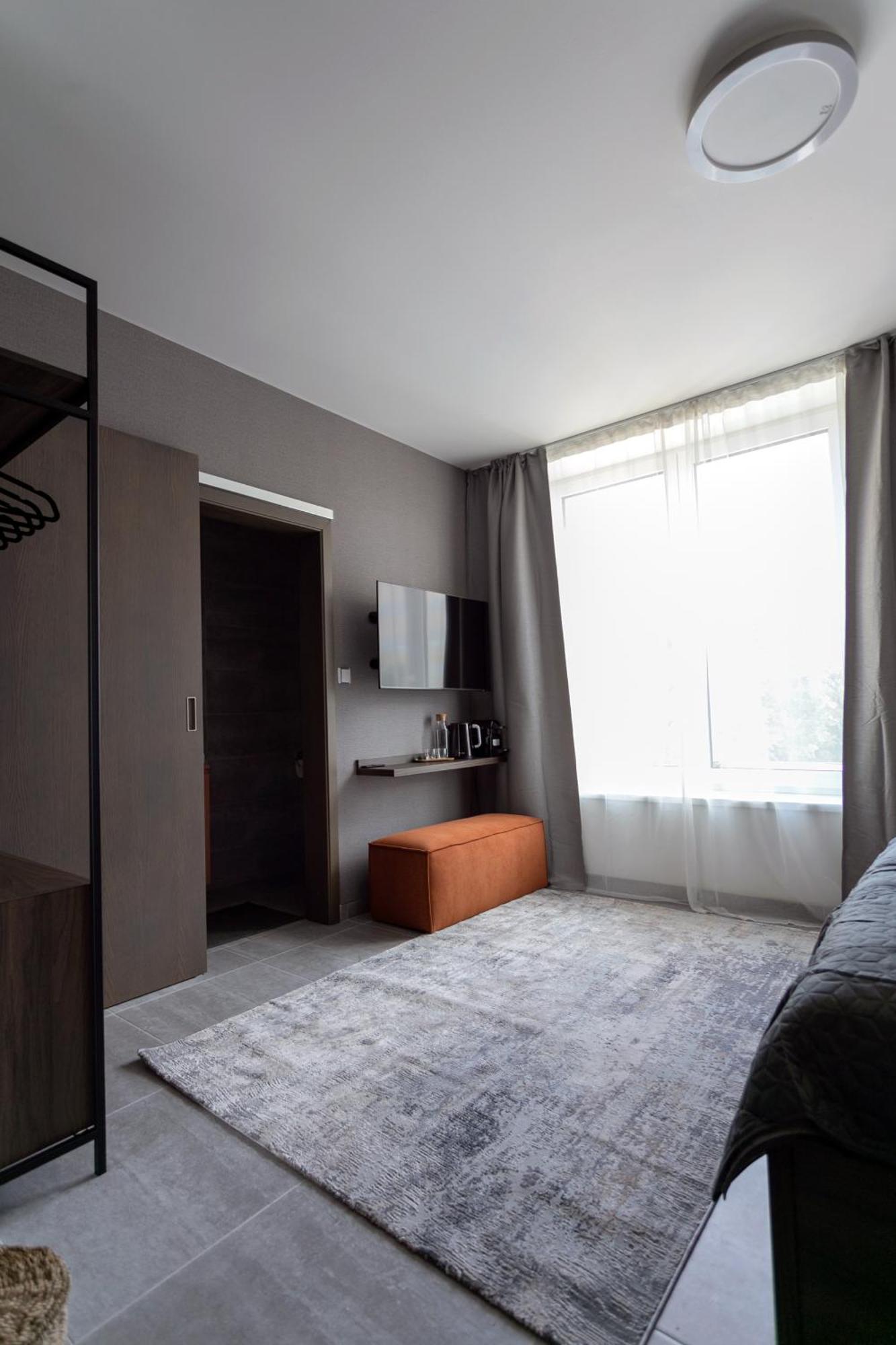 Luong Europe Praha